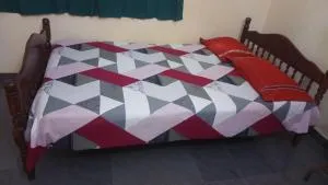 Milan Restinn - Polgahawela