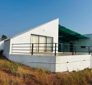 Bhogwey Heights Resort -Sindhudurg