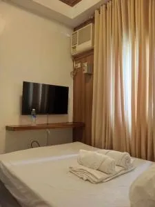 Leila Pension House - Tigbao