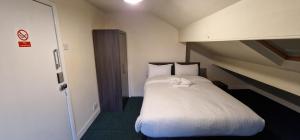 QUICK ROOMz WAKEFIELD