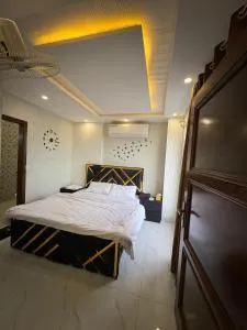 Mehar Heights - Rāmkot