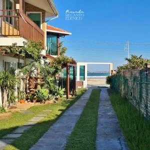 Pousada Recanto Edênico - à beira mar da Praia Ponta do Papagaio, Palhoça SC - باليوسا