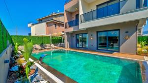 Fethiye 4 Bedroom Villa 2855