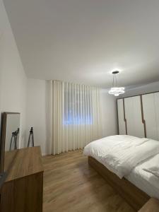 Heart of Tirana A Cozy Home for City Explorers