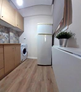 401 Katechaki Apt Metro Station 1 bd 2 pers by MPS