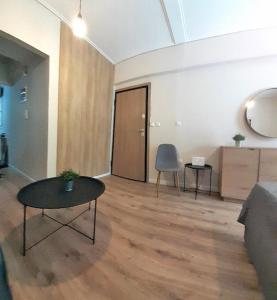 401 Katechaki Apt Metro Station 1 bd 2 pers by MPS