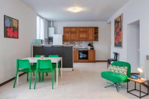 Apartment in Via Cremona - Brescia City - by Host4U