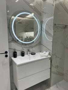 7 Floor Luxury Apartment Tirana