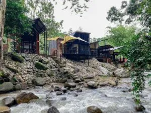 Casa Damai Janda Baik - RIVERVIEW TINY HOUSE - Mancis