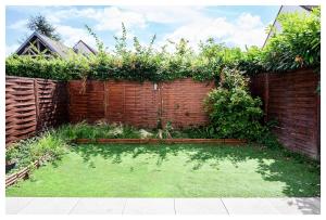 Appartements Charmant 2 pieces proche Disney & Paris avec jardin et Parking : photos des chambres