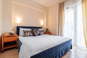 F & B Summer Collection - Kassandra - Siviri