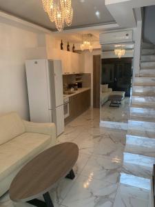 Luxury Maisonette Blue Stone