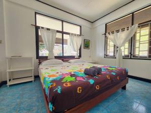 Rimhad Villa 4BR Maepim beachfront-Rayong