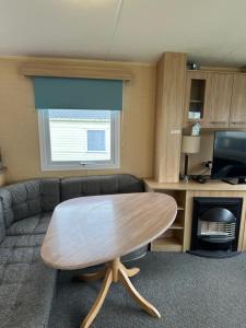 Newquay Bay Porth Caravan - 8 Berth