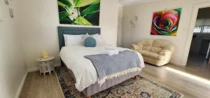 Wollongong Studio 10mins walk to Hospital & Train Station, Parking & Wi-Fi - Unanderra
