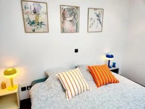 Maison centre ville proche plage Wifi - 孔卡尔诺