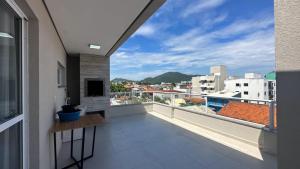 Amplo Apartamento De Cobertura próximo a praia