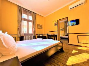 Duplex Suite room in L'Opera House