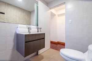 Benavides - Amplio departamento funcional de 3 hab en Av Principal