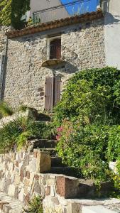 Sejours chez l'habitant Sejour de charme a Evenos -Provence : photos des chambres