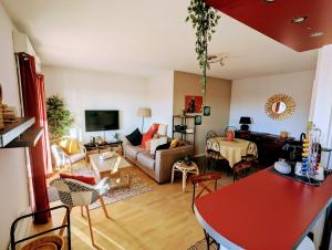 Refuge du pilote tout équipé au calme avec balcon - 3-star hotels in Dax