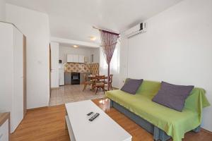 Apartment Jagoda Brodarica