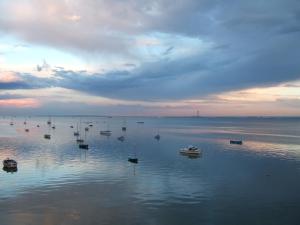 Thorpe Esplanade, Thorpe Bay, Essex, SS1 3BG, England.