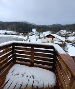 Appartements Gite spa atypique, Vosges, chez Bubu, ecole renovee bain nordique et nature : photos des chambres