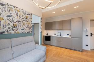 Richards Apartments - Garibaldi