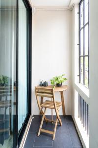 Knox Hatyai just 10 steps to Greenway Night Market