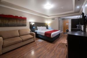 Hotel & Suites Le Dauphin Drummondville