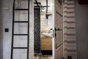 Old Brewery Loft in Paupys by Urban Rent