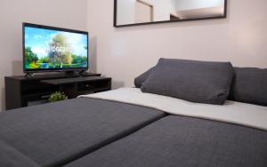 Cozy 2BR Condo with Parking