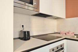 Suites in Financial District 4 pax