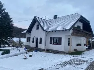 Leif Cornelia - Borler