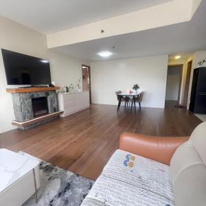 163 Sqm Luxury Spacious Modern European Cott-age Style 3 Bedrooms With 2 Parkings