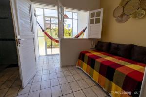 Pertinho do Mar a 300m, 1 Quarto, Comércio Próximo