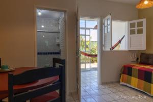 Pertinho do Mar a 300m, 1 Quarto, Comércio Próximo