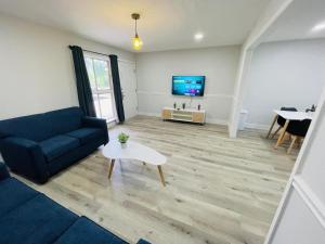 Perfect vacation walk to the beach 3