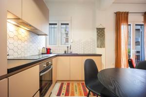 O&O Group - Eclectic Chic Thissio Apartment