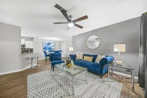 Lux 3BR, Prime Location Near UGA & Downtown Athens - 温德