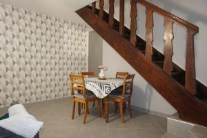 maison 4 hôtes