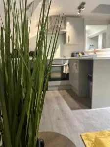 Charming Town Retreat - Paull