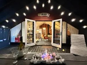 Unique forest cabin close to lake - near Legoland, Lalandia - Tistrup