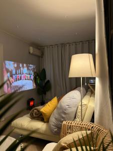 Center of Gangnam 2rooms&2bathrooms Villa