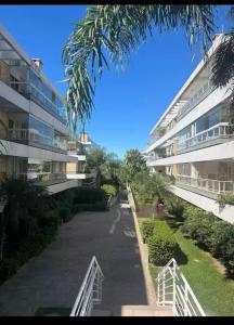 Apartamento com acesso à praia