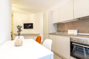 Duomo Centrale Stylish Double Suite Near Metro