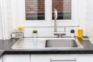 Parking gratuit - Central et cosy - 2 min Paris