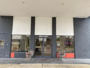 Hotel 10 Extended Stay - Чалметт