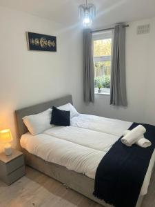 2 Bedroom spacious apartment in Central Watford Free parking